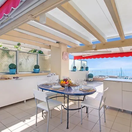 Penthouse Garavan - Happy Apartment